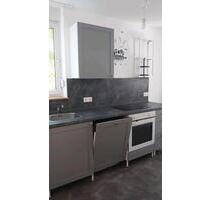 3 Raumwohnung 89 qm mit Balkon - 675,00&nbsp;EUR Kaltmiete, ca.&nbsp; 89,00&nbsp;m&sup2; in Sonneberg (PLZ: 96515)