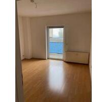 Kleine 2 Raum Wohnung mit Balkon - Malchow