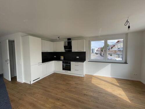 Foto - 115 m² Wohnung Ilsfeld: Süd-Balkon, Bad + Gäste-WC, HWR, FBH,EBK