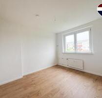 Wohlfühlwohnung im 3. Obergeschoss – Balkon & Aufzug inklusive - Magdeburg Brückfeld