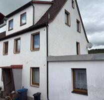 Mehrfamilienhaus - 110.000,00&nbsp;EUR Kaufpreis, ca.&nbsp; 220,00&nbsp;m&sup2; in Breitungen/Werra (PLZ: 98597)