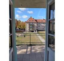 Unvermietete, großzügige Familienwohnung mit großem Balkon - Berlin Spandau