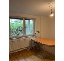 Büroraum zur Miete - 350,00 EUR Kaltmiete, ca.  15,00 m² in Hamburg (PLZ: 20251) Eppendorf