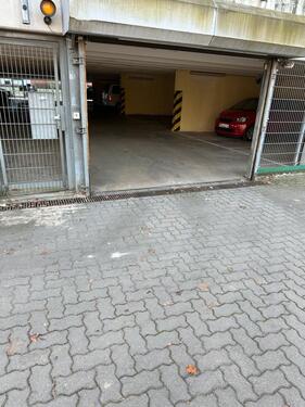 Foto - Motorrad Stellplatz in Schmarl - 30,00&nbsp;EUR Miete,