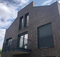 Exklusive Terrassen-Maisonette in geh. Ausstattung mit Einbauküche, Garten und Waldblick - Stapelfeld