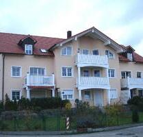 Schöne helle 3-Zimmer DG-Wohnung mit Süd-West-Balkon in Ermlitz - Schkopau