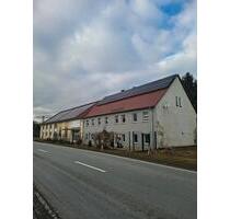 Historisches Anwesen mit PV-Anlage - Bernstadt auf dem Eigen