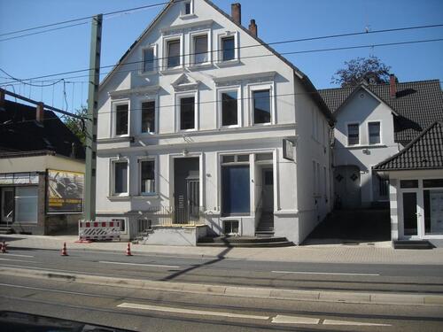 Foto - ANFRAGESTOPP: von Privat: 3,5 ZKB Altbauwohnung in Innenstadtnähe