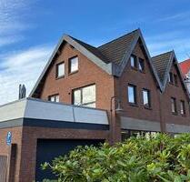 Großzügige Stadt-Maisonettewohnung mit Dachterrasse in Jever