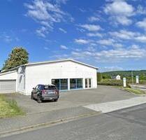 Vielseitige Gewerbehalle – ideal für Handel, Studio oder Lager - Hohenahr