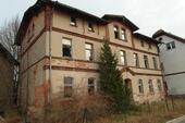 Foto - Historisches Schulgebäude mit Parkgrundstück – 3.513 m² Entwicklu