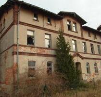 Historisches Schulgebäude mit Parkgrundstück – 3.513 m² Entwicklu - Drebkau