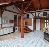 Individuelle Atelierwohng in schönem Resthof - Nahwärmeanschluss - Albersdorf