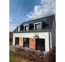 Wohnen im Grünen - 495.000,00&nbsp;EUR Kaufpreis, ca.&nbsp; 150,00&nbsp;m&sup2; in Marienberg (PLZ: 09496)