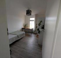 Zentrales Zimmer an Frau - 500,00&nbsp;EUR Kaltmiete, ca.&nbsp; 14,00&nbsp;m&sup2; in Leipzig (PLZ: 04107) Mitte