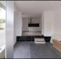 Gewerbeeinheit Ladenlokal Lager mit Kühlräumen und Rampe - Viersen Hülsdonk