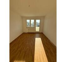 4-Zimmer-Wohnung mit Balkon in Heidesee