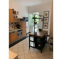 3 Zimmer Wohnung mit Einbauküche, Sauna, Balkon, Garten, Garage und Stellplatz in der Altstadt - Bielefeld