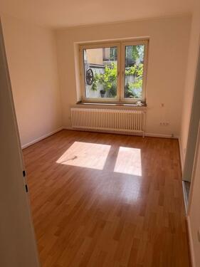 Foto - Erdgeschosswohnung mit 2 Zimmern und Terrasse