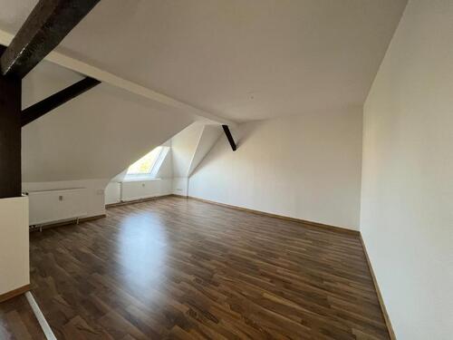 Foto - 3 Zimmer Dachgeschoßwohnung zur Miete in Bitterfeld-Wolfen