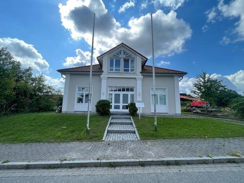Foto - Repräsentative Büroflächen in Lütjenburgs Top-Adresse