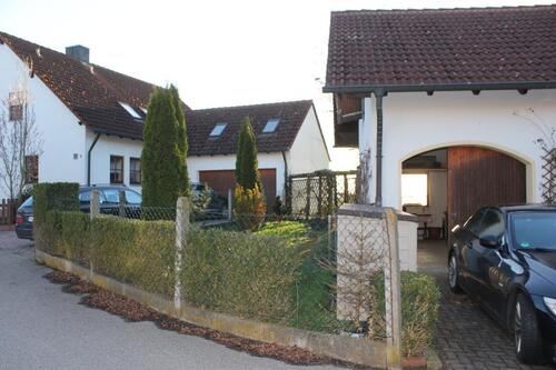 Foto - Einfamilienhaus zum Kaufen in Burgheim