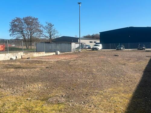 Foto - Stellfläche Stellplatz Wohnmobil Anhänger Boot Wohnwagen