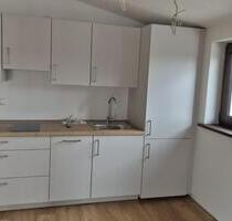 Moderne Dachgeschoss-Studiowohnung zur Miete in Lichtenberg - Berlin