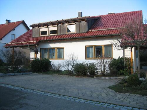 Foto - Ansprechende 2,5-Zimmer-Wohnung mit Terrasse in Deckenpfronn
