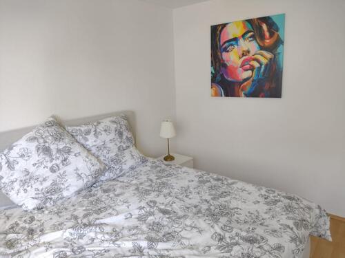 Foto - 2 Zimmer Einfamilienhaus zur Miete in Frankfurt am Main