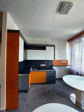 Foto - Zweizimmer wohnung mit großer wohnküche und einen schlafzimmer