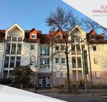 Schöne 2-Zimmer-Dachgeschosswohnung gegenüber dem Schloss Philippsruhe inkl. TG-Stellplatz - Hanau Kesselstadt