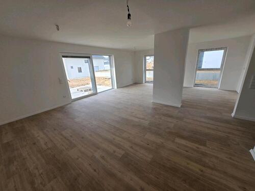 Foto - 4 Zimmer Erdgeschoßwohnung zur Miete in Buchen (Odenwald)