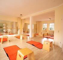 Heller Übungsraum für kleine Gruppen, Yoga etc. (Mitnutzung) - Usingen