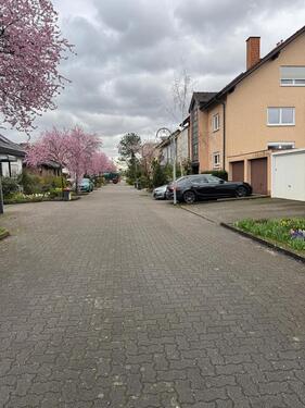 Foto - 3,5 ZI-Whn 120 qm 76149 Karlsruhe -Neureut