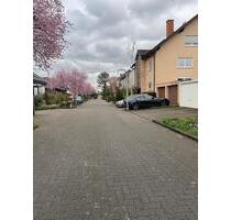 3,5 ZI-Whn 120 qm 76149 Karlsruhe -Neureut