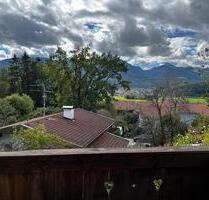 Gemütliche 1-Zimmer-Wohnung mit Balkon & Alpenblick in Bernhaupte - Bergen