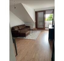 Modern renovierte, vollmöblierte DG‑Wohnung in ruhiger Lage (2023 - Aschaffenburg Damm
