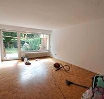WG Zimmer in 3er WG mit Garten - 860,00&nbsp;EUR Kaltmiete, ca.&nbsp; 23,00&nbsp;m&sup2; in München (PLZ: 81549) Ramersdorf-Perlach