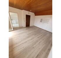 WOHNUNG IN BISCHOFSHEIM MIT TERRASSE - NÄHE FRANKFURT FLUGHAFEN