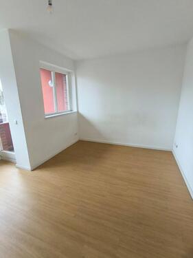 Foto - Gepflegte 2-Zimmer-Wohnung mit Balkon im 1. OG in Zwenkau