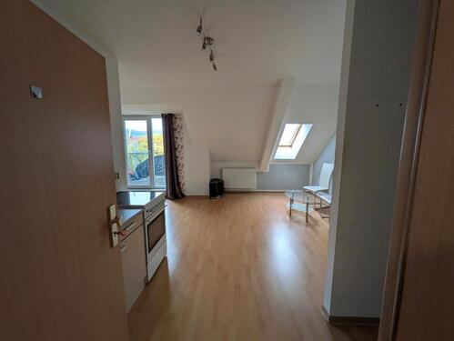 Foto - 1 - Raumwohnung mit Dachterrasse