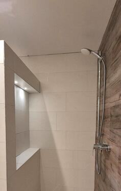 Foto - große, frisch renovierte 4-Zimmer Wohnung zu vermieten