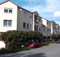 Helle 2-Zimmer-Wohnung in Coswig mit Einbauküche & Eckwanne