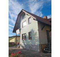 Haus, 157 m² - 98.000,00&nbsp;EUR Kaufpreis, ca.&nbsp; 157,00&nbsp;m&sup2; in Dermbach (PLZ: 36466)