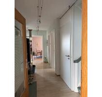 Etagenwohnung 5 Zimmer inkl. Küche - Wetzlar Naunheim