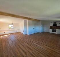 Wohnung 2.OG Leupoldsgrün - 940,00&nbsp;EUR Kaltmiete, ca.&nbsp; 88,00&nbsp;m&sup2; in Leupoldsgrün (PLZ: 95191)