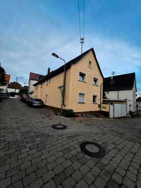 Foto - Mehrfamilienhaus, Wohnhaus in Frankfurt am Main zum Kaufen