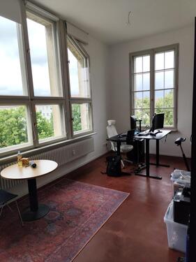 Foto - Büroraum zur Nachmiete - 833,00 EUR Kaltmiete,