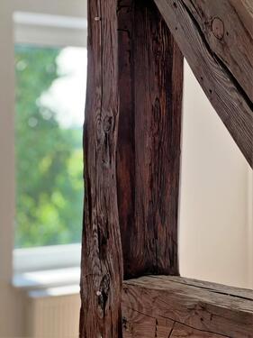 Foto - +++Süße Dachgeschoß-Wohnung mit Schrägen und Balken+++